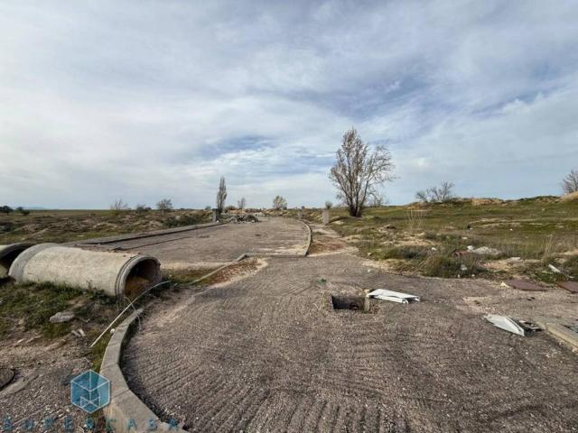 Terreno en venta en Las Ventas De Retamosa, Castilla-La Mancha
