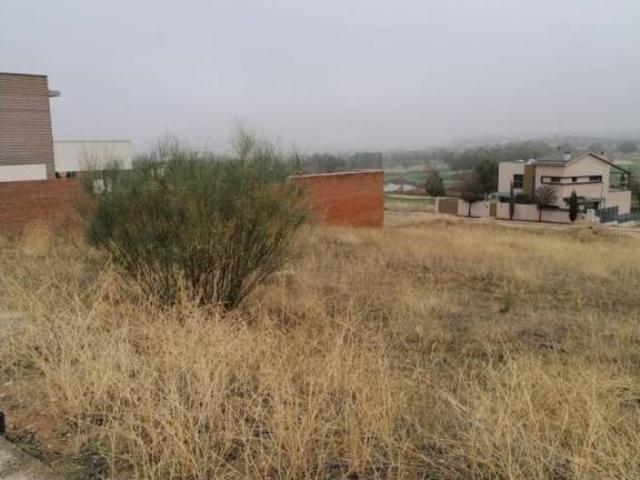 Terreno en venta en Layos