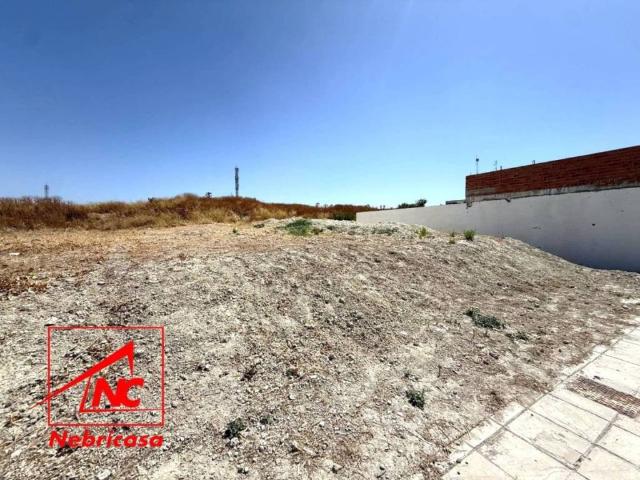 Terreno en venta en Lebrija, Andalucía