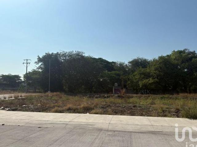 Terreno en venta en Colima
