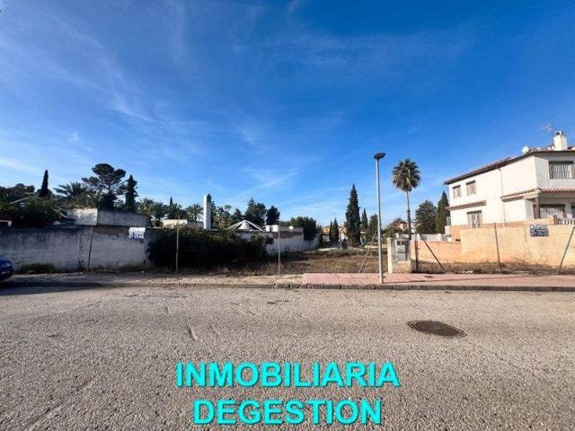 Terreno en venta en Linares, Andalucía