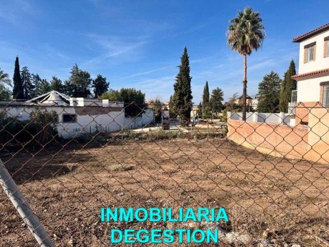 Terreno en venta en Linares, Andalucía
