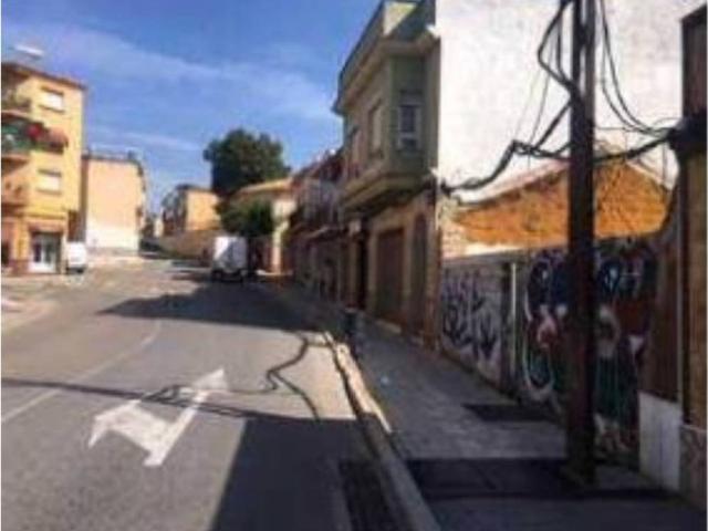 Terreno en venta en Linares, Andalucía