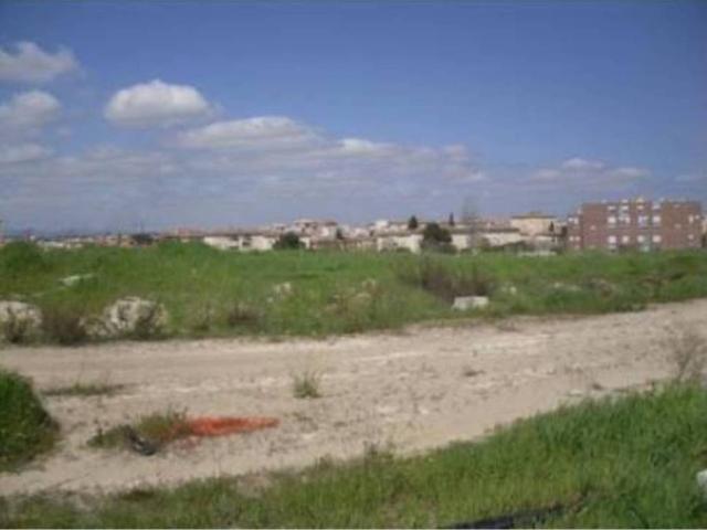 Terreno en venta en Linares, Andalucía