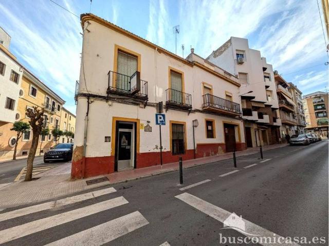 Terreno en venta en Linares, Andalucía
