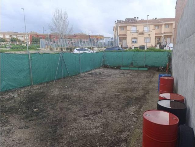 Terreno en venta en Linares, Andalucía