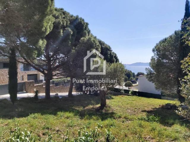 Terreno en venta en Alt Empordà, Catalunya