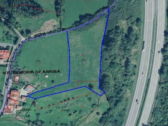 Terreno en venta en Llanera, Asturias