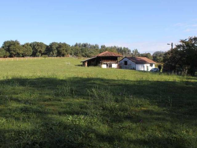 Terreno en venta en Llanera, Asturias