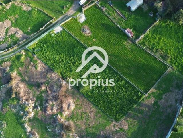 Terreno en venta en Llanes, Asturias