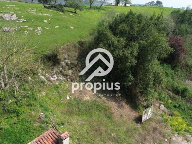 Terreno en venta en Llanes, Asturias