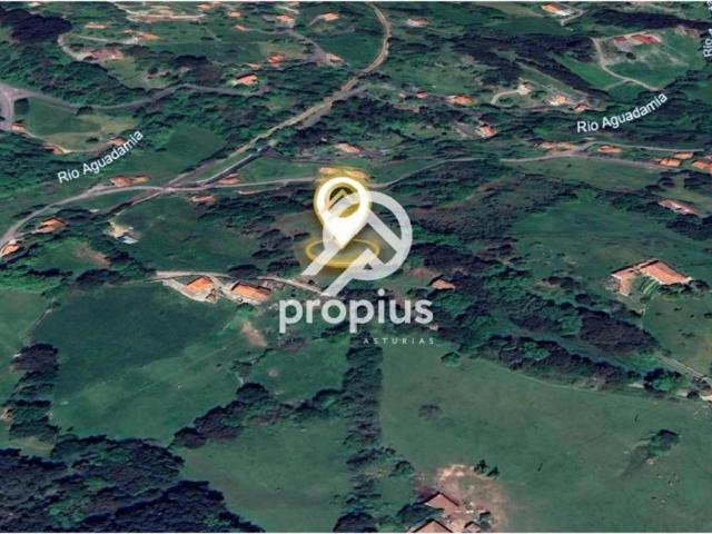 Terreno en venta en Llanes, Asturias
