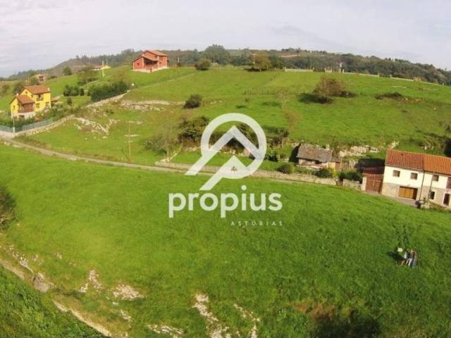 Terreno en venta en Llanes, Asturias