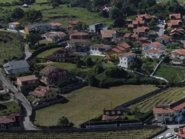 Terreno en venta en Llanes, Asturias
