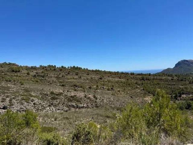 Terreno en venta en la Marina Alta, Valencia