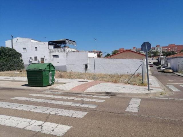 Terreno en venta en Lobón, Extremadura