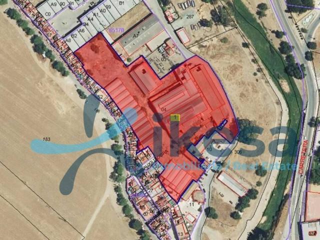 Local Comercial en venta en Lora Del Río, Andalucía