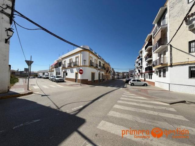 Terreno en venta en Lora Del Río, Andalucía