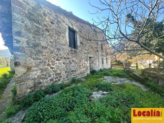 Terreno en venta en Los Corrales De Buelna, Cantabria