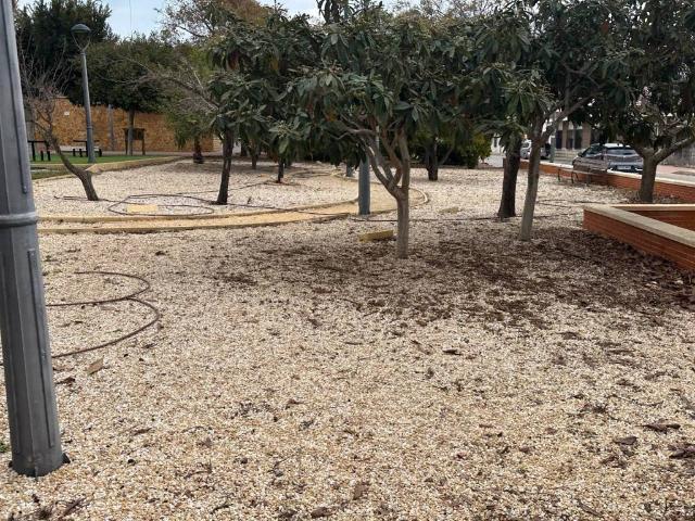 Terreno en venta en Los Montesinos