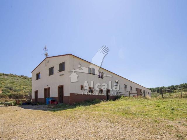 Terreno en venta en Los Santos De La Humosa, Madrid