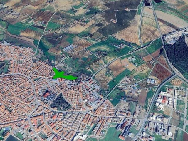 Terreno en venta en Los Santos De Maimona, Badajoz