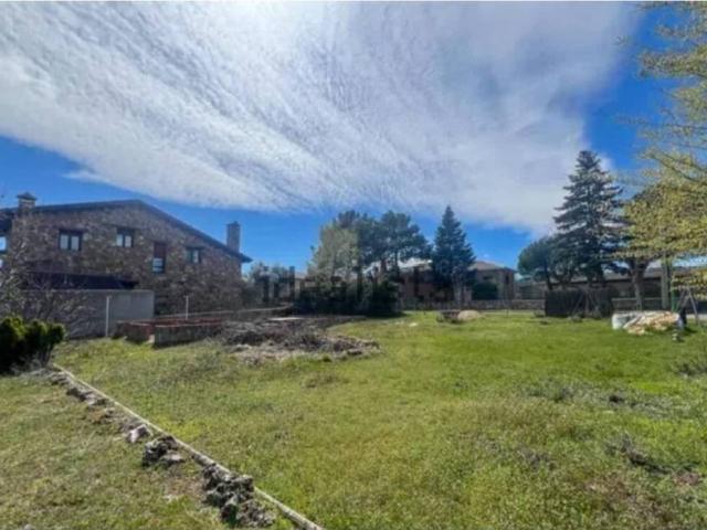 Terreno en venta en Lozoyuela-navas-sieteiglesias, Madrid