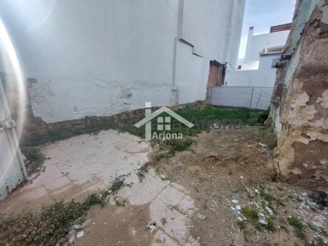 Terreno en venta en Lucena, Andalucía