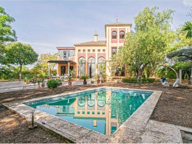 Terreno en venta en Mairena Del Aljarafe, Andalucía