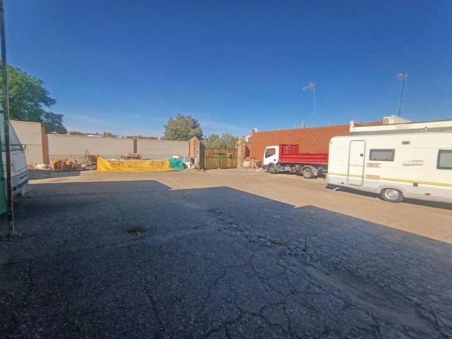 Terreno en venta en Mairena Del Aljarafe, Andalucía