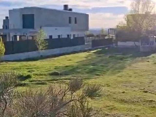 Terreno en venta en Majadahonda, Madrid