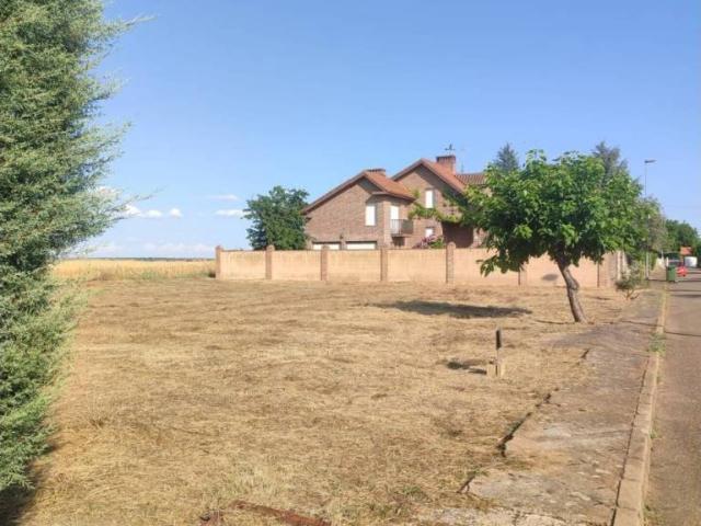 Terreno en venta en Mansilla De Las Mulas, Castilla y León