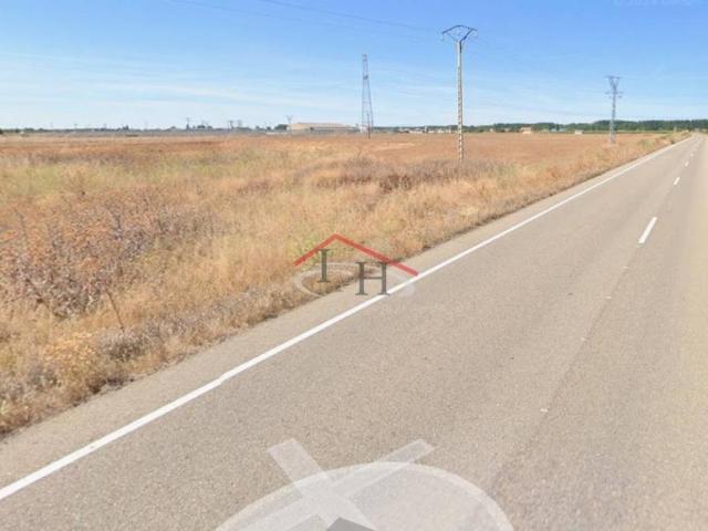 Terreno en venta en Mansilla De Las Mulas, Castilla y León