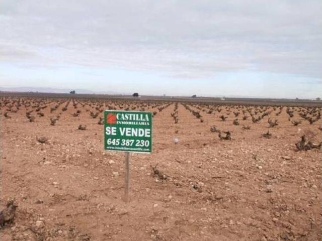 Terreno en venta en Manzanares, Castilla-La Mancha