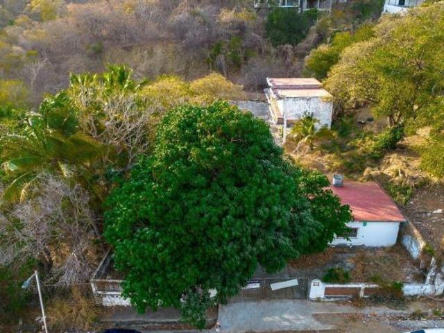 Terreno en venta en Manzanillo, Colima