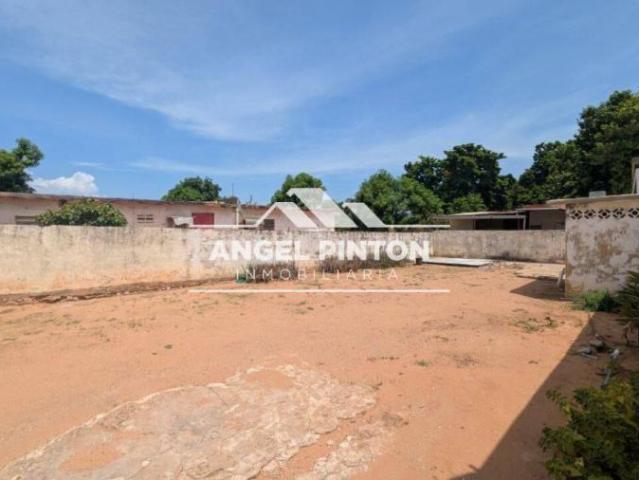 Terreno en venta en Cacique Mara, Maracaibo