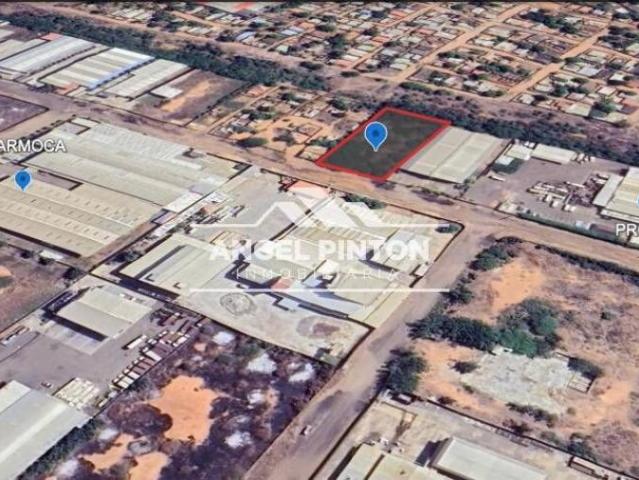 Terreno en venta en Cacique Mara, Maracaibo