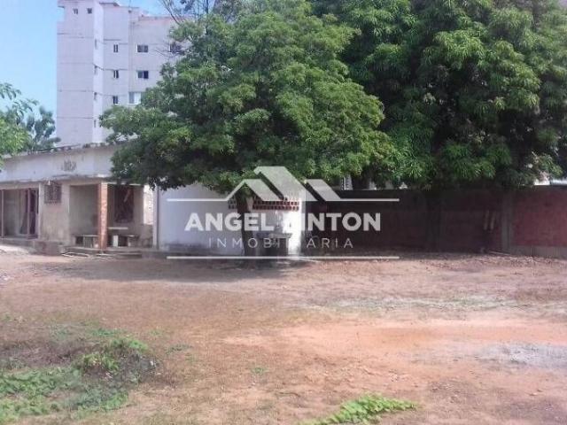 Terreno en venta en Cacique Mara, Maracaibo