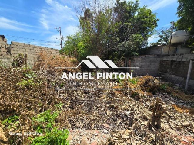 Terreno en venta en Cacique Mara, Maracaibo