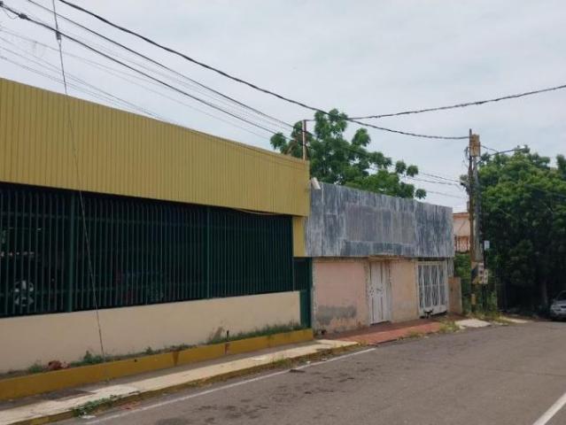 Terreno en venta en Cacique Mara, Maracaibo