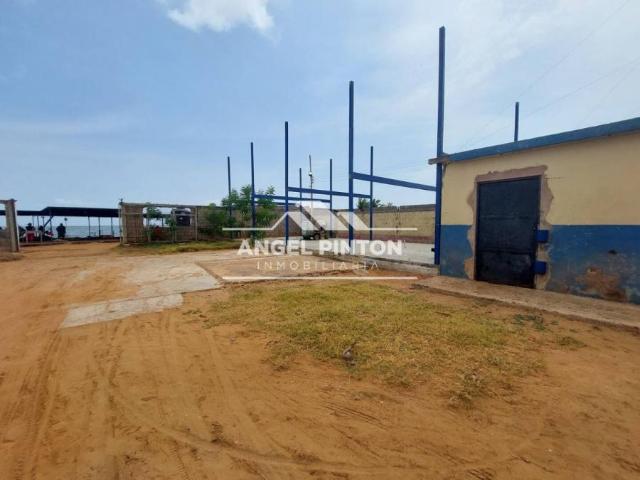 Terreno en venta en Cacique Mara, Maracaibo