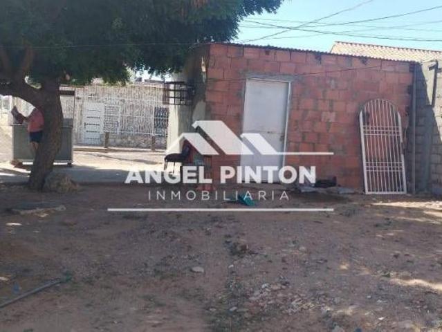 Terreno en venta en Cacique Mara, Maracaibo
