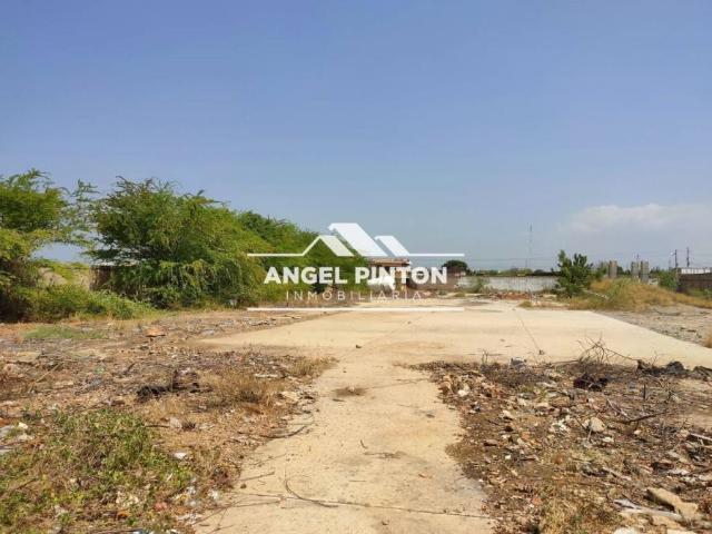 Terreno en venta en Cacique Mara, Maracaibo