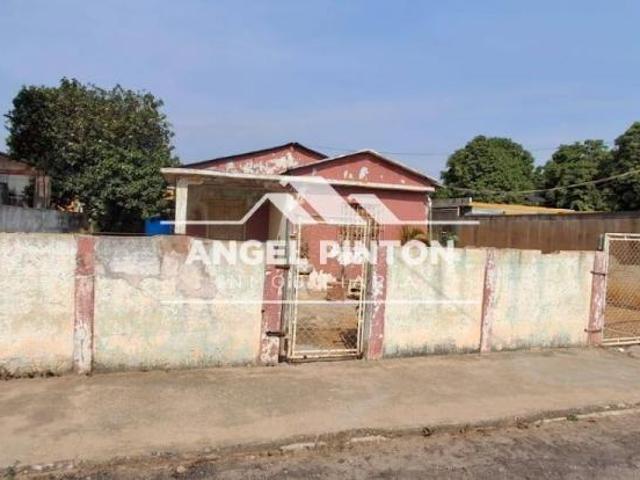 Terreno en venta en Cacique Mara, Maracaibo