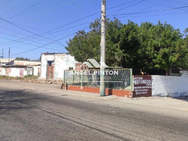 Terreno en venta en Cacique Mara, Maracaibo