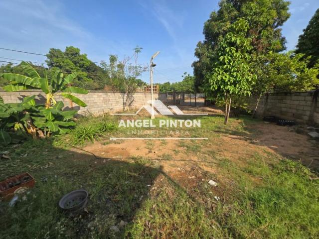 Terreno en venta en Cacique Mara, Maracaibo