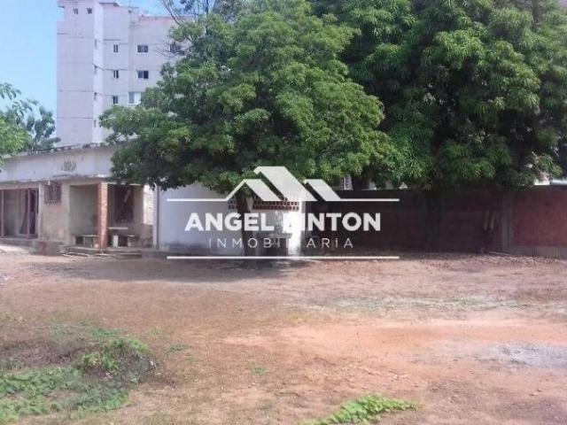 Terreno en venta en Cacique Mara, Maracaibo