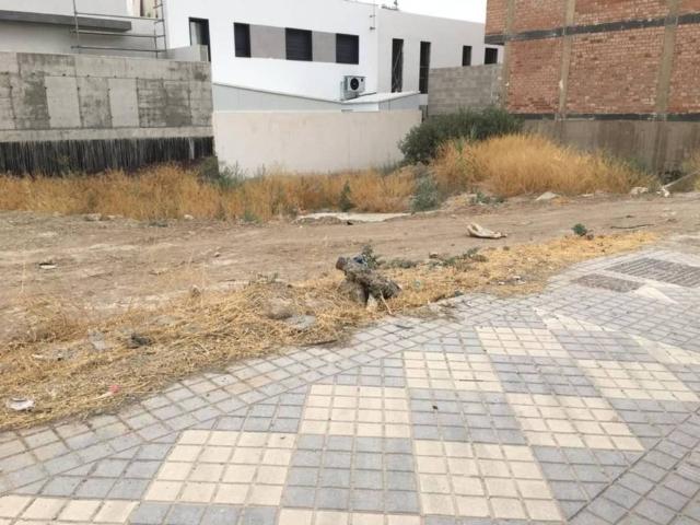 Terreno en venta en Maracena