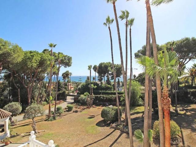 Terreno en venta en Marbella, Parque La Carolina