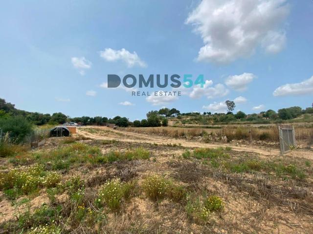 Terreno en venta en Maria De La Salut Terreno en venta en Maria De La Salut